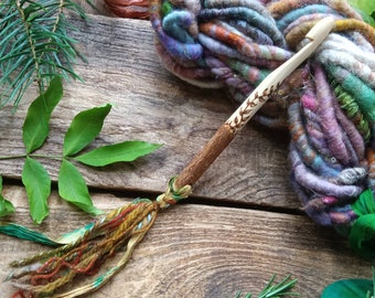 Hand Carved Crochet Hook Wooden Handmade Ferns Forest Stars Wild Crafted Natural Wool Craft Plant Dyed Hedge Wool Witch Wood Branch Fairy