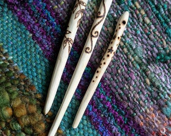 ONE Wooden Weaving Needle - Wildcrafted Magical Tapestry Weaving Nalbinding Yarn Bodkin Forest Fiber Art Knitting Needles Loom Wool Craft
