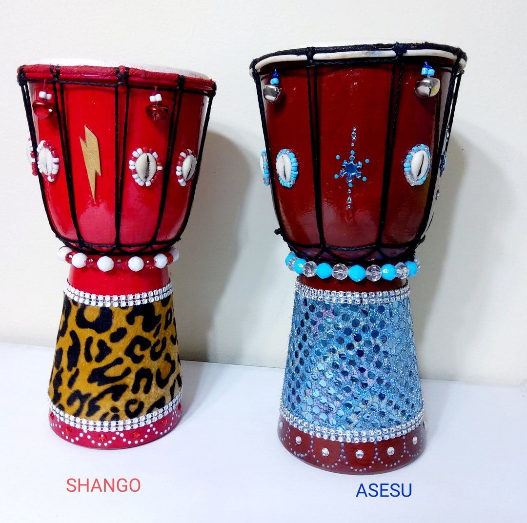 Santeria Yoruba. African TRIBAL Decorated Tambour Drum .aña. Mahogany