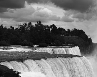 Au-dessus des chutes | Photographie des chutes du Niagara | Art mural nature en noir et blanc
