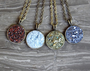 Collier en cristal Druzy écrasé