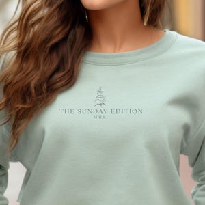 Personalized Crewneck Coffee Lover Sweatshirt Custom Initials Cropped Fleece Coffee Plant Gift for Her Boutique Plant Mom Women Top