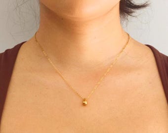 18K Plated Gold Raindrop Necklace – Minimalist Teardrop Pendant for Women
