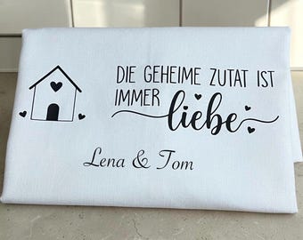 Personalisiertes Geschirrtuch zum Einzug | Geschenk neues Zuhause | Küchentuch mit Namen | Einweihungsgeschenk | Geschenk für Paare