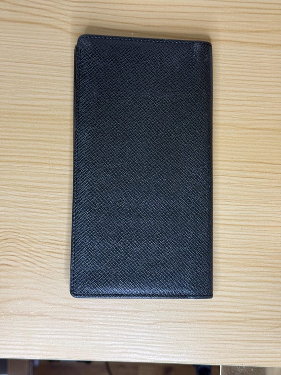 AUTHENTIC LOUIS VUITTON Black Brazza Leather Men’… - image 1