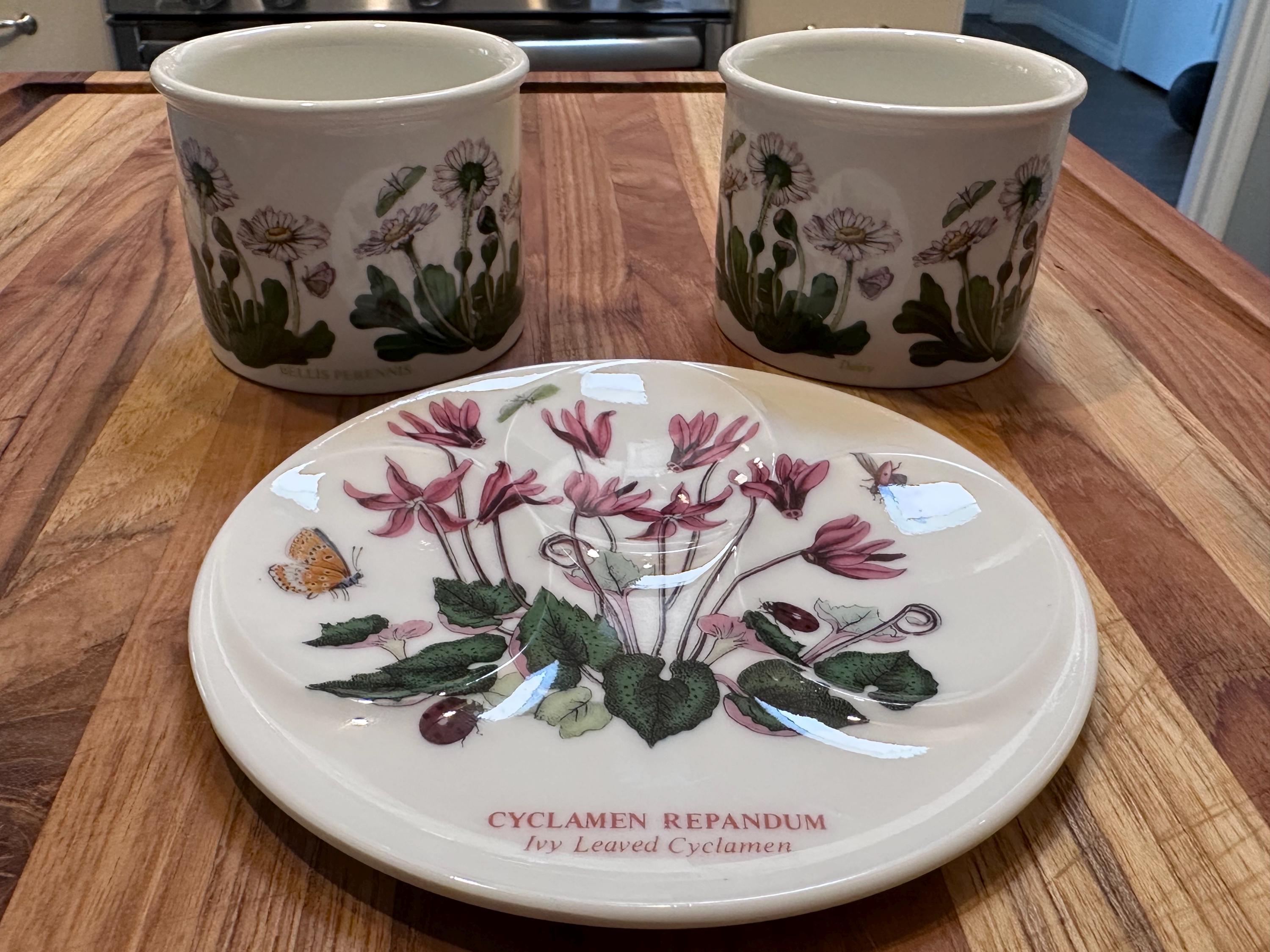 Cyclamen Pottery - Etsy