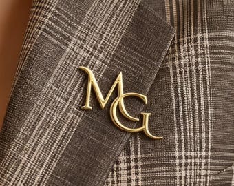 Brooch, Custom Initial Lapel Pin, Custom Lapel Pin, Personalized Wedding Brooch, Groomsmen & Bridesmaid Gift, Party Accessory