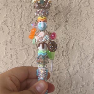 cat moni beaded pen