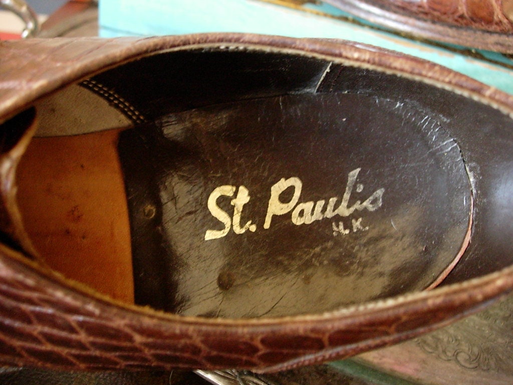 SALE Handsome Rare Authentic Vintage ST PAULS Hong Kong  display picture 1