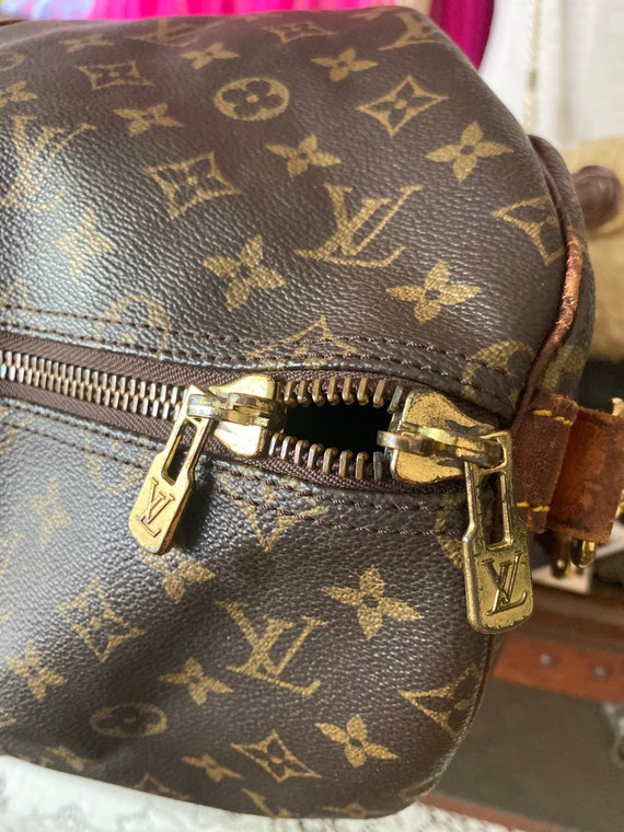 Vintage LOUIS VUITTON Keepall 56 Carry on Duffle … - image 7