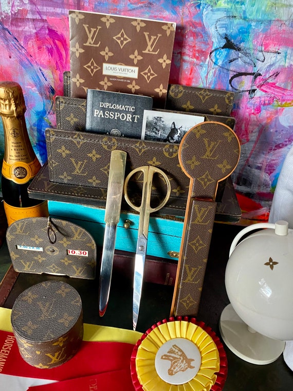 Rare Vintage LOUIS VUITTON Saks Fifth SCISSOR Set 1970's Desk