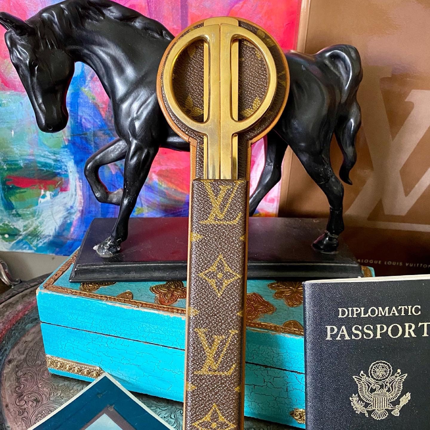 Louis Vuitton 貴重シガーカッター美品 Rare Vintage LOUIS VUITTON Saks Fifth SCISSOR Set Scissors 1970's