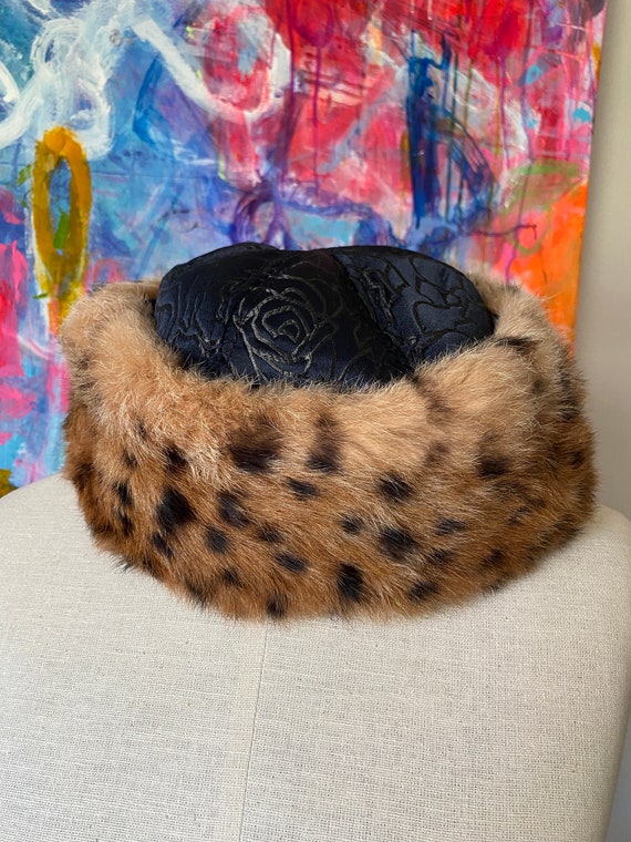 Beautiful Vintage Designer Fur Hat … Stunning and so Audrey  display picture 1