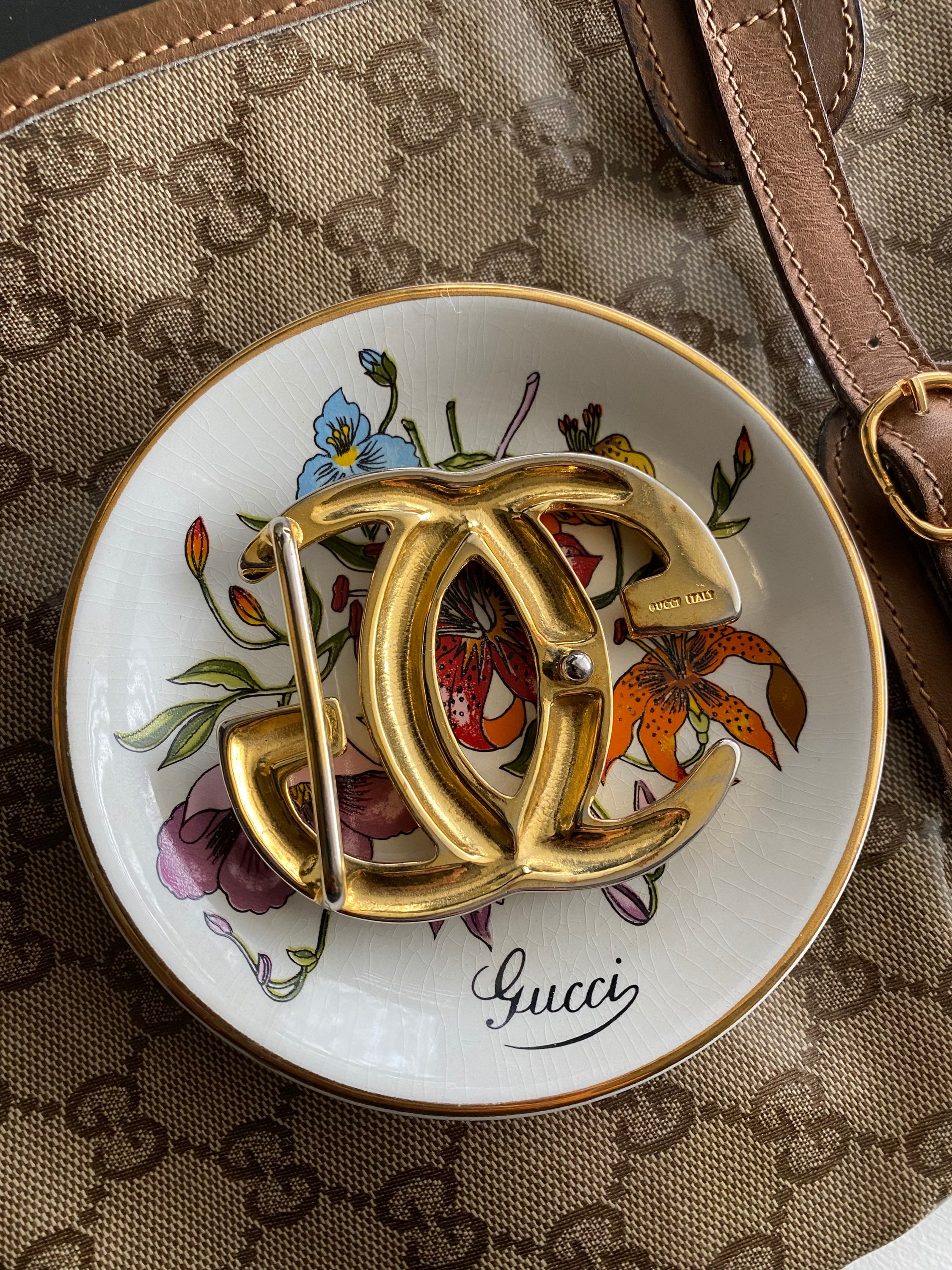 Rare Vintage Auth GUCCI GG Large Gold Belt Buckle LUXURY Designer Fashion  Style More Than You Can Imagine | For Him: GUCCI GG Wooden Buckle  main image 4