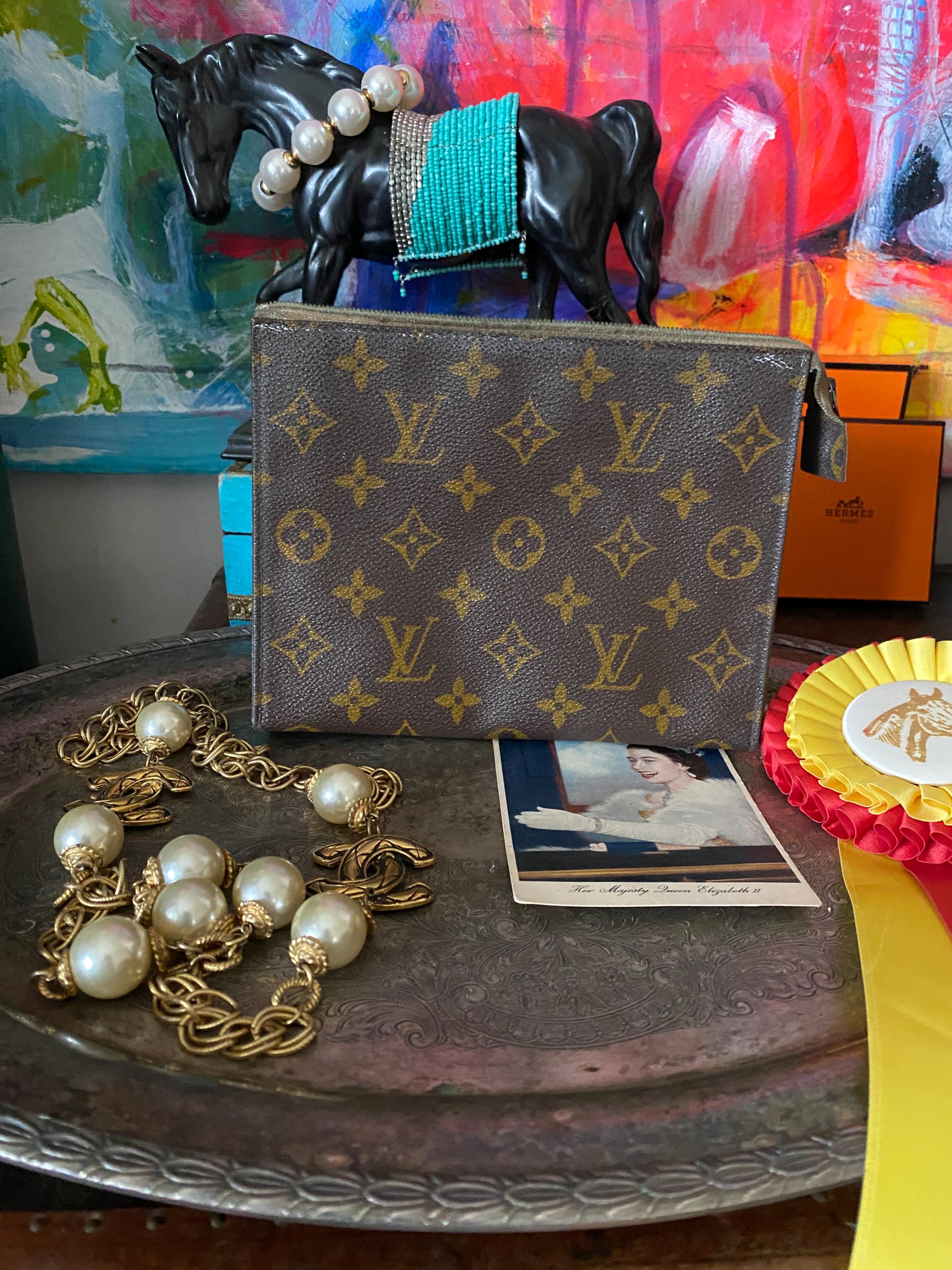 Rare Vintage LOUIS VUITTON Saks Fifth Ave Clutch Handbag Purse