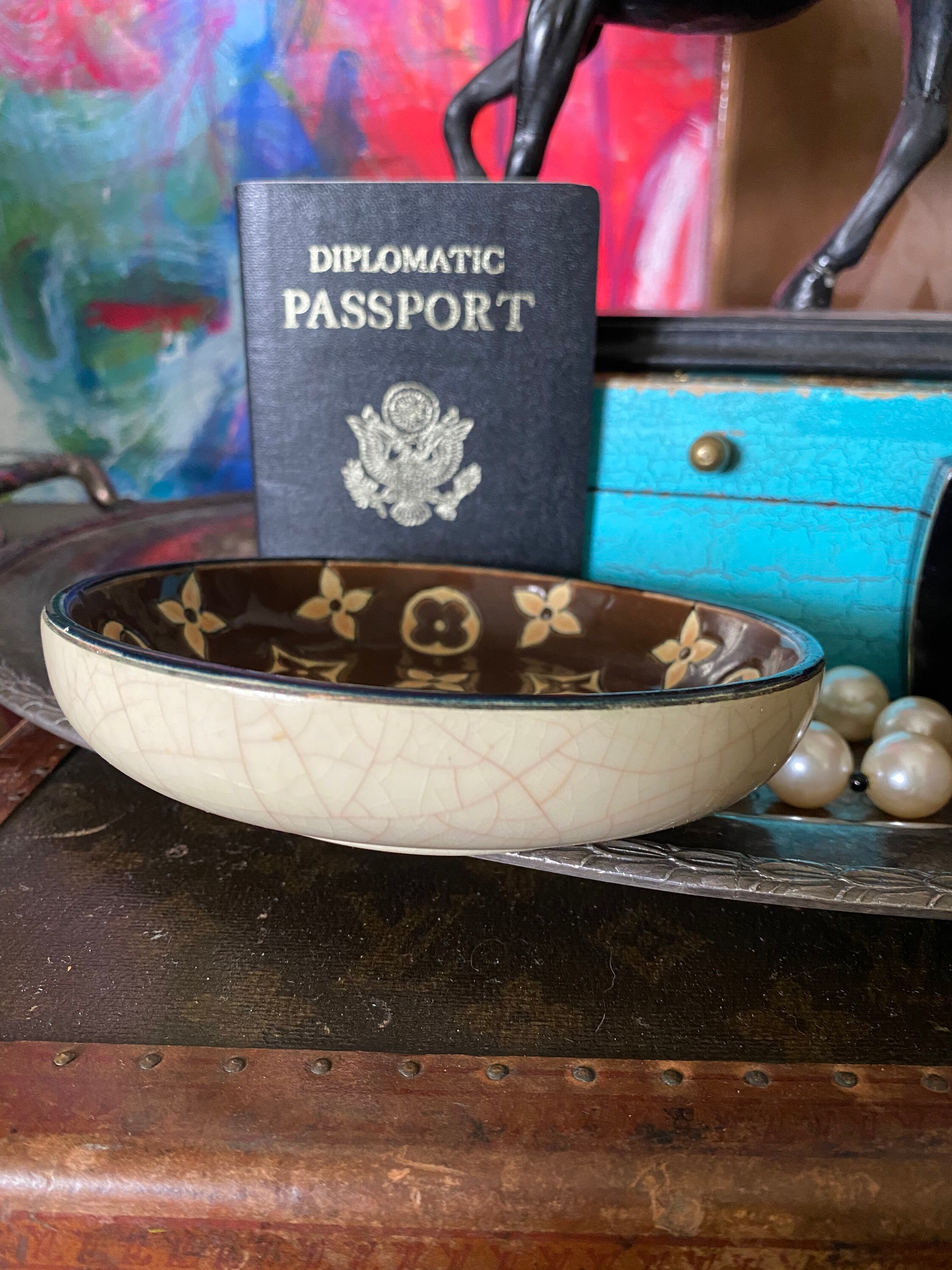 Vintage Louis Vuitton ash tray : r/mildlyvagina