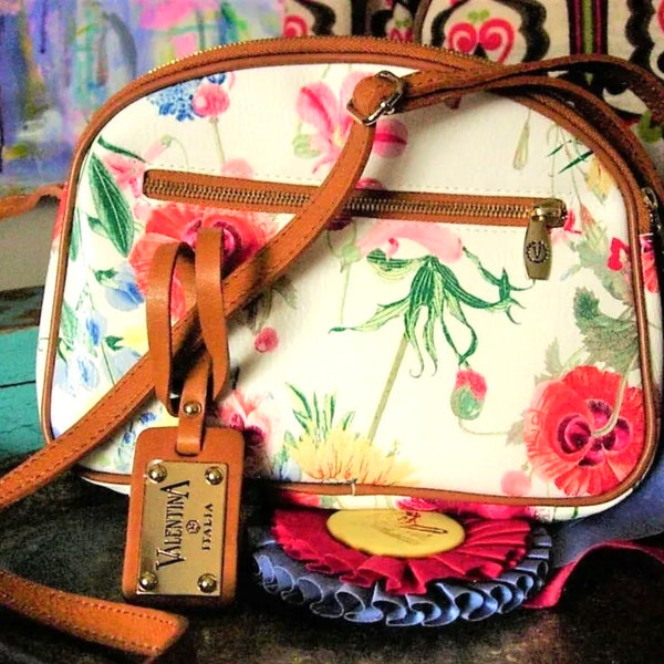 Gorgeous VALENTINA Italian White Floral Spring Purse Handbag Crossbody Tote NWOT