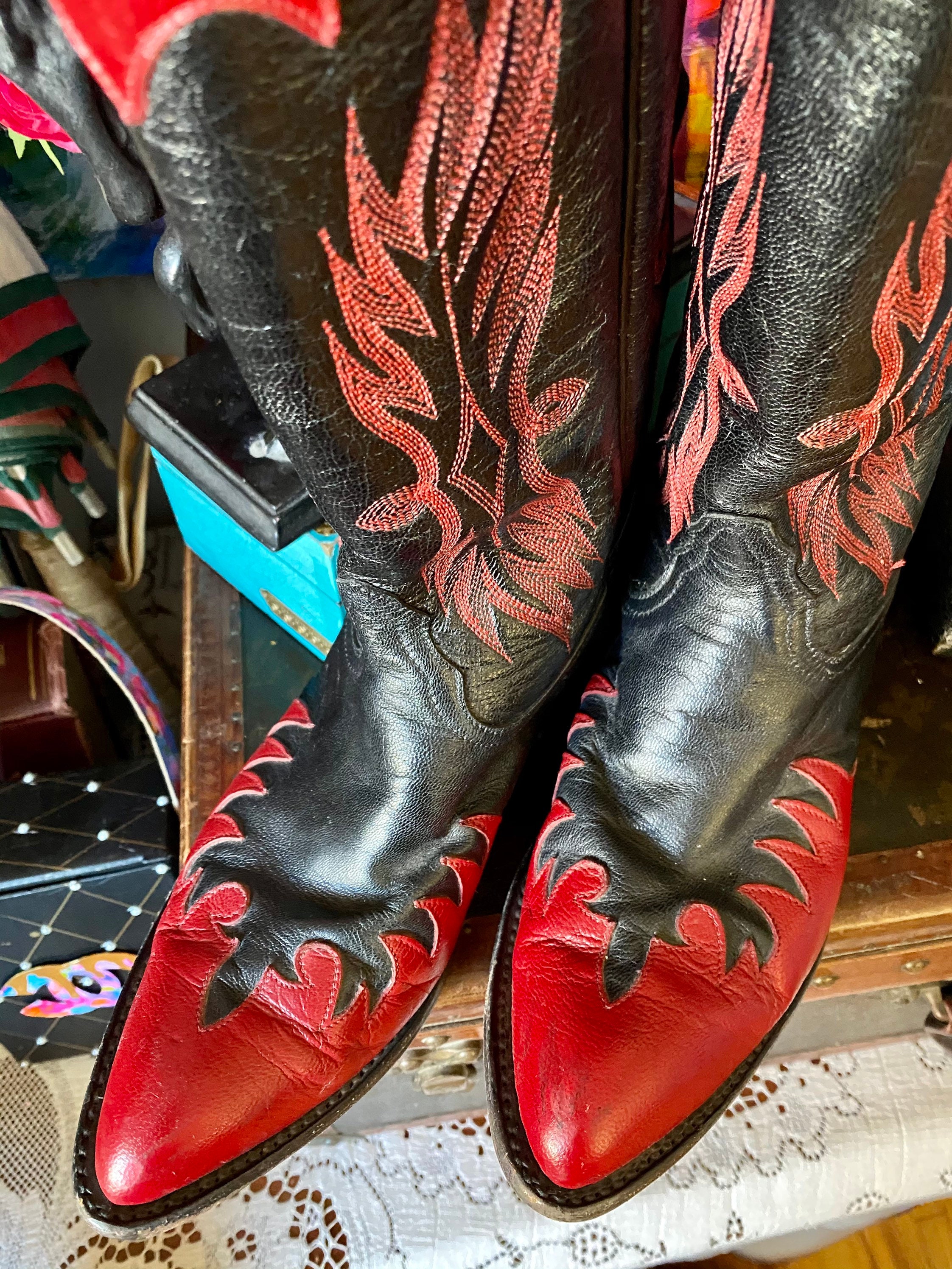 Gorgeous Rare Vintage TONY LAMA Fancy Flame Stitched Red Black Statement  Cowgirl Cowboy Boots Fashion Wardrobe Set Decor Designer Ladies 6M - Etsy