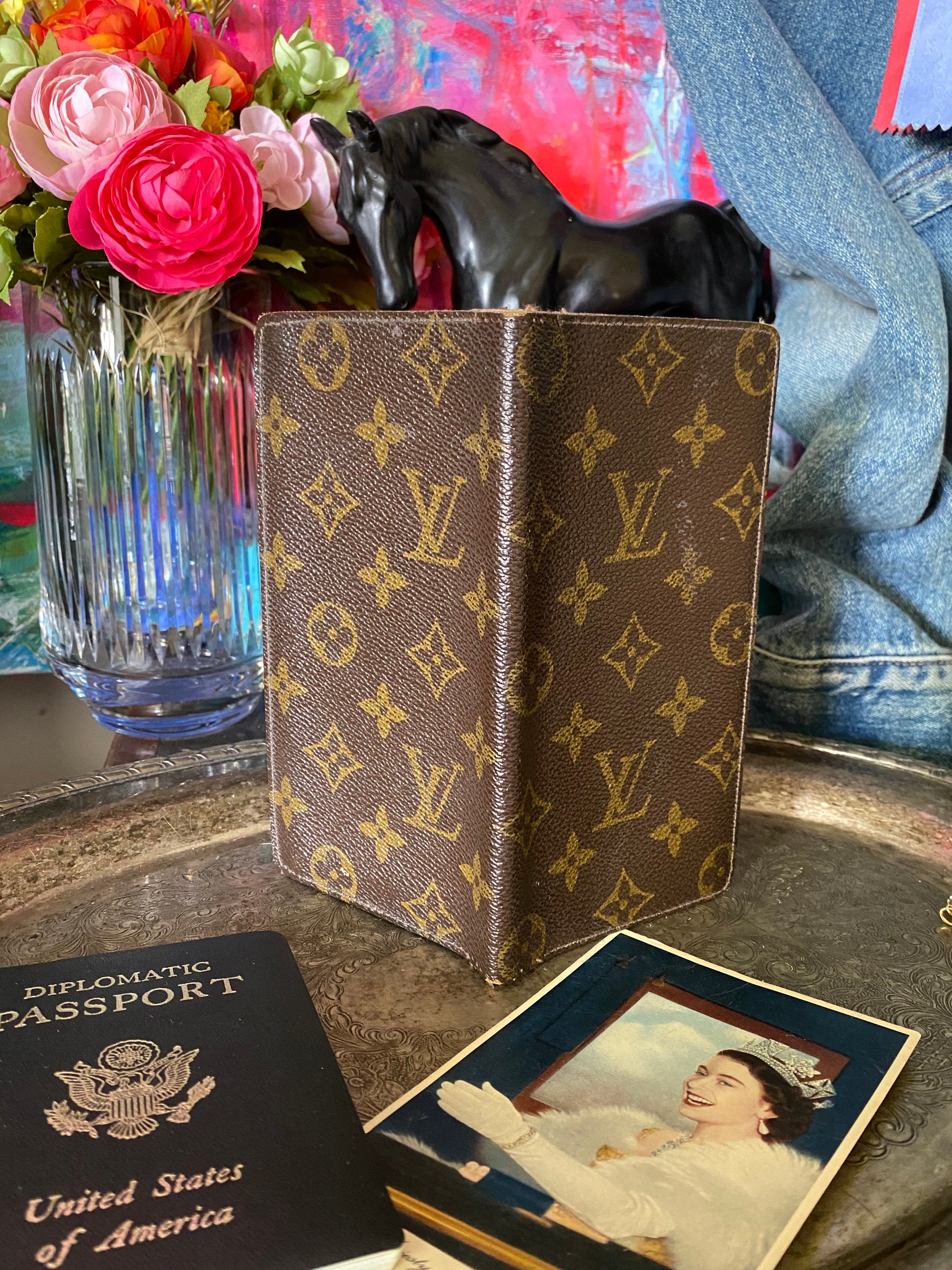 Vintage Louis Vuitton Book Drawer Gift Box -  Israel