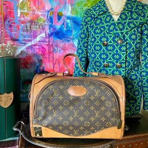 Louis Vuitton, Dog, Vintage Louis Vuitton Monogram Sac Chien Pet Carrier  Made In France Gently Used