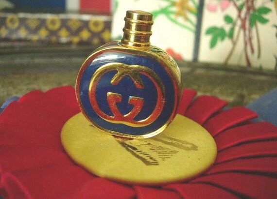 Ultra RARE Vintage GUCCI Cobalt ENAMEL Perfume Va… - image 3