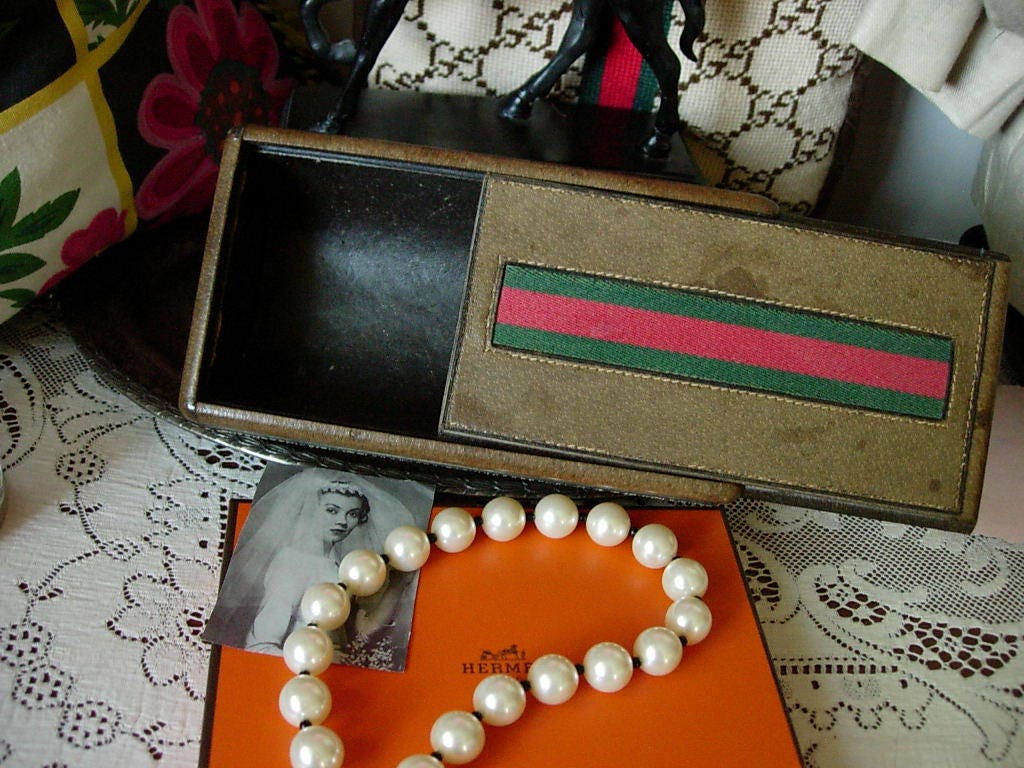 SALE Ultra Rare Vintage GUCCI Signature Trinket Jewelry Box