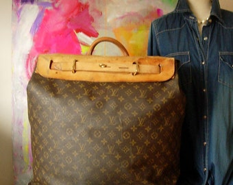 Lot 4 - A Louis Vuitton Steamer bag in monogrammed