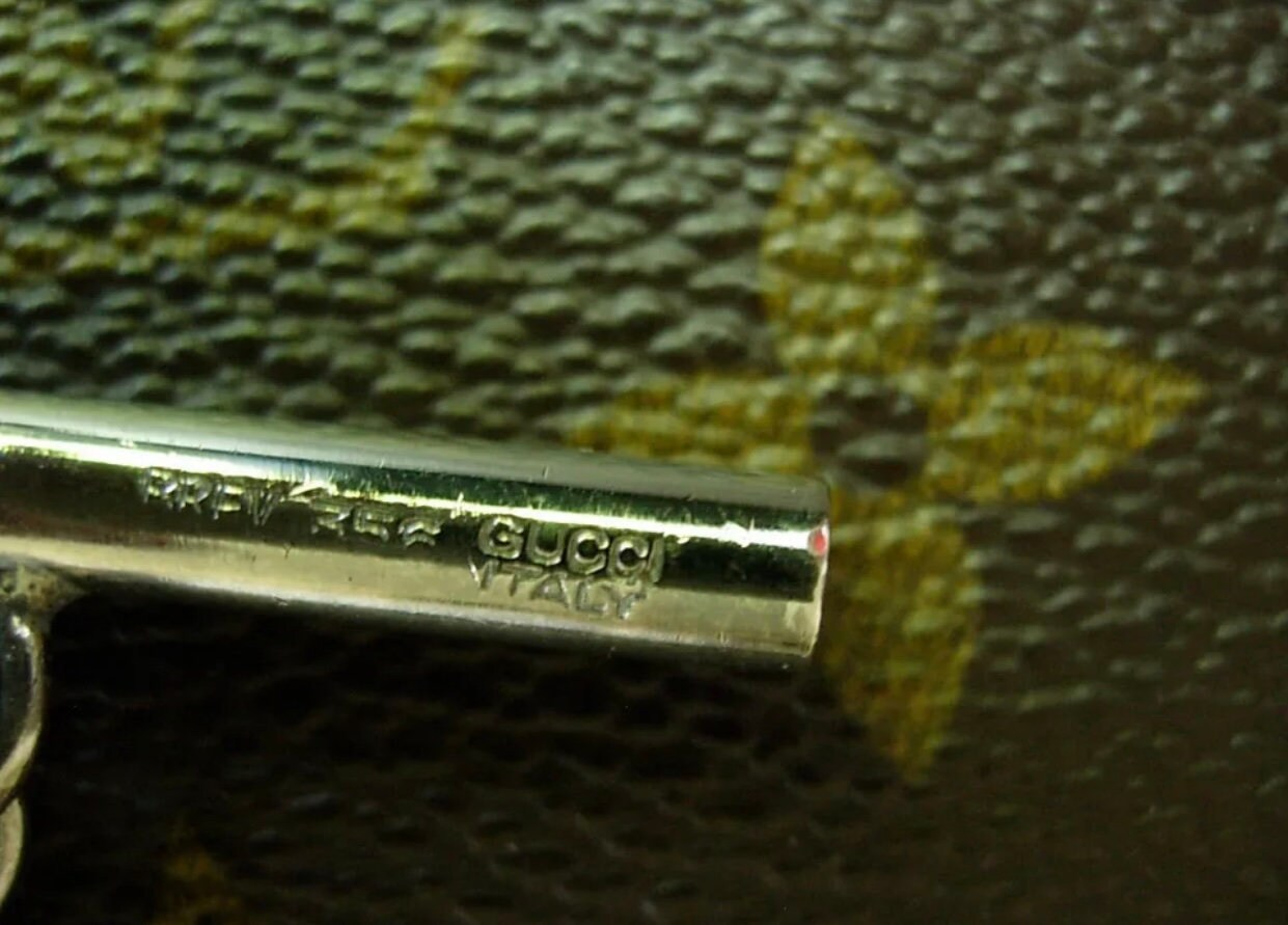 Ultra RARE Vintage GUCCI Cobalt Blue Enamel & Silver  display picture 2