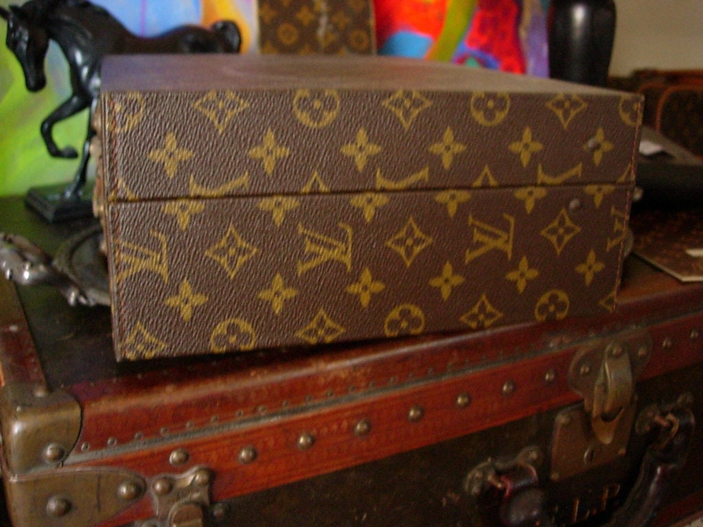 LOUIS VUITTON PACKAGING - ORIGINAL for Sale in Duckwater, NV - OfferUp