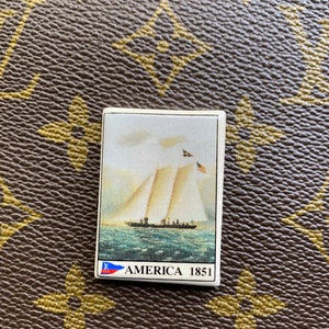 Rare LOUIS VUITTON Stars & Stripes Americas CupYachting Boat LV Library  Decor