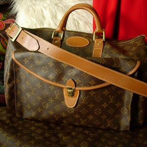 BROWN LOUIS VUITTON DUFFEL TRAVEL/LUGGAGE BAG