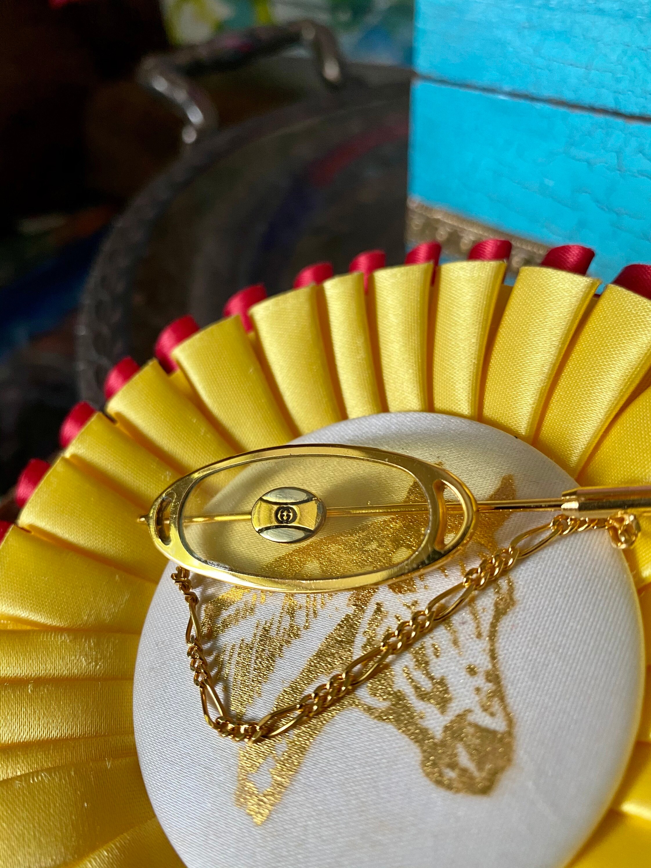 RARE Vintage GUCCI Gold and Lucite Lapel Scarf Statement PIN