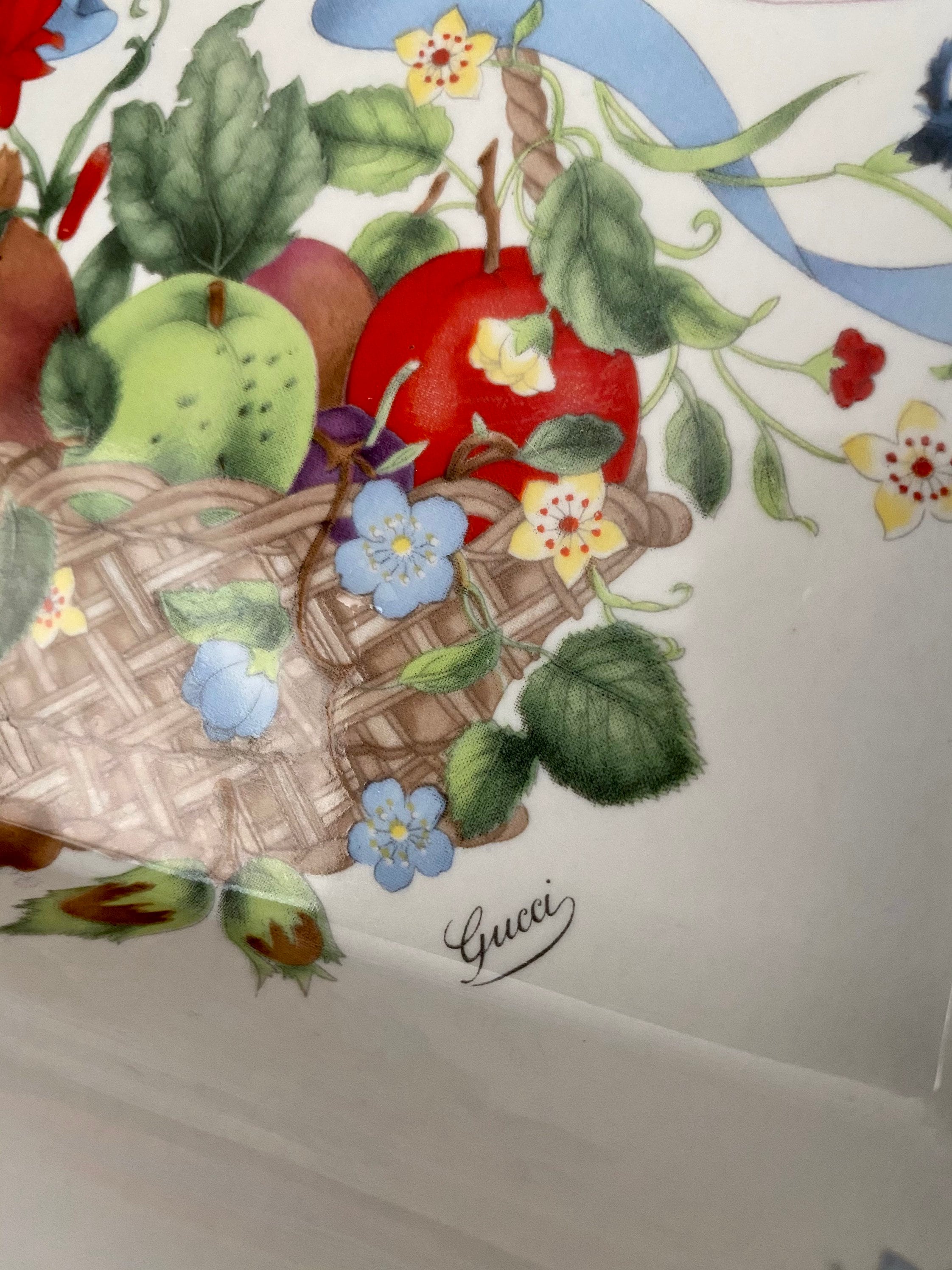 Rare Vintage GUCCI Floral Dish TRAY Jewelry Cache Keeper