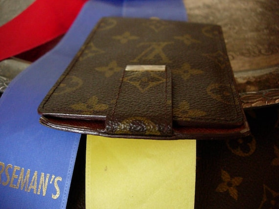 Louis Vuitton Long Wallet/Checkbook or Passport Holder – yourvintagelvoe