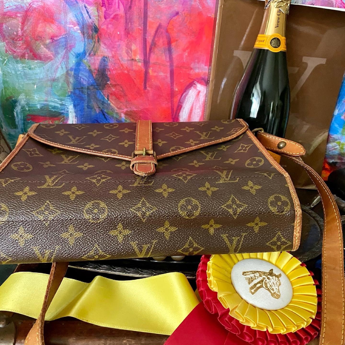 Louis Vuitton Pochette Metis Wine