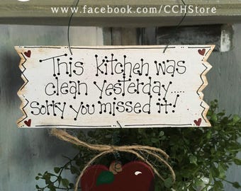Hand-Painted Apple Farmhouse Sign | Rustic Primitive Kitchen Decor