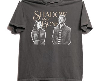 Shadow and Bone T-shirt, General Kirigan Retro Tee, Vintage Fantasy TV Show Merch, Ben Barnes Fan Tee, Gift for Bookworm, Unisex Tee