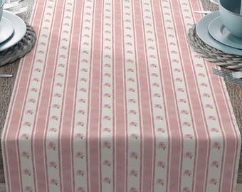 Pastell Rosa Rosen & Streifen Tischläufer Vintage Inspiriert Cottagecore Grandmillenial Coquette Valentine Tee Party Dekoration Gastgeschenk