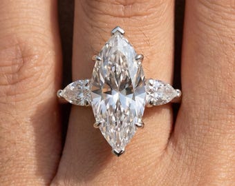 Marquise Three-Stone Ring in 925 Sterling Silver – 3ct / 5ct Statement Engagement Ring – White Gold Plated - Elegant Jewelry gift for Women