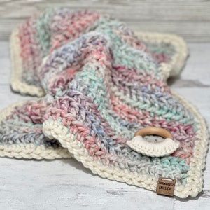 BABY SNUGGLE BLANKET | Small Chunky Baby Blanket Handmade Baby Blanket Crochet Baby Blanket New Baby Gift Baby Shower Gift Handmade Baby