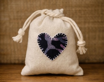 Quiet Love – Handmade Lavender Linen Sachet with Minimalist Batik Heart-Appliqué, Calming Self Care Gift