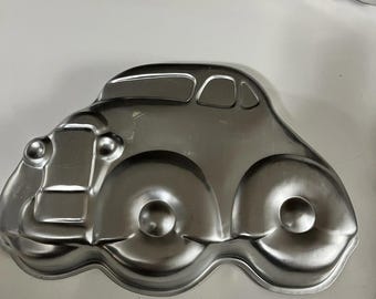 Vintage Wilton Car Cake Pan 1976, Aluminum Automobile Mold #502-236 Collectible