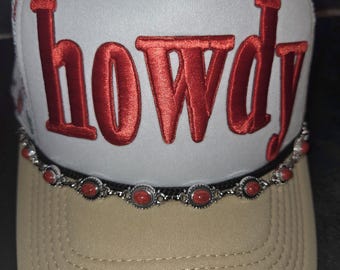 Gorra de camionero Howdy Cherry