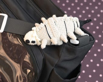 Handmade Knitted Bug Bell Charm Yarn Plush Bag Charm Cotton Doll Fantasy Creature Gift Handmade Collectible Accessory