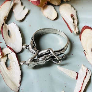 Abstract Couple Sculpture Ring | Modern Lovers Art Jewelry - Etsy