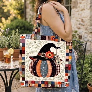 Borsa tote trapuntata con zucca e strega di Halloween, borsa da mercato effetto patchwork