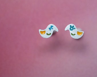 bird earrings, silver bird earrings, cute studs, small birds studs, animal earrings, enameled bird earrings, earrings for little girl, gift