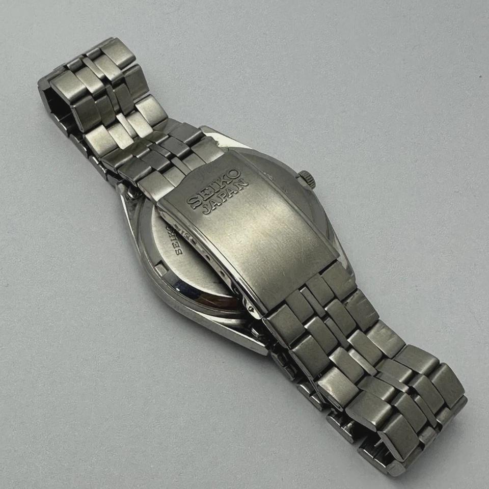 Seiko 5 7S26-0070 Automatic Vintage Men's Watch • Day Date Japan