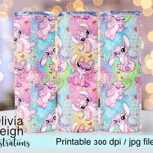 K&ouml;nnte beinhalten: Ein Sublimationsdesign mit einem sich wiederholenden Muster von Stitch-Charakteren aus dem Disney-Film Lilo & Stitch. Das Design ist auf einem hellblauen Hintergrund mit rosa, wei&szlig;en und violetten Akzenten. Das Design ist perfekt f&uuml;r die Erstellung von benutzerdefinierten Bechern, Tassen und anderen Artikeln.