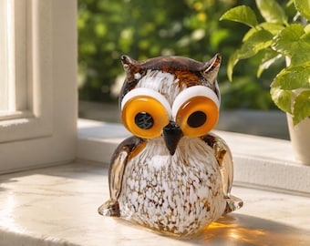Schattig glazen uilbeeldje, handgemaakt kristal dierendecor, collectible bureauornament cadeau voor uilenliefhebbers, handgemaakt kristallen kantoorornament